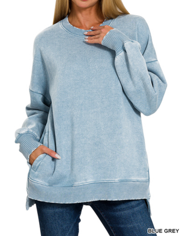 Acid wash fleece hi-low hem pullover
