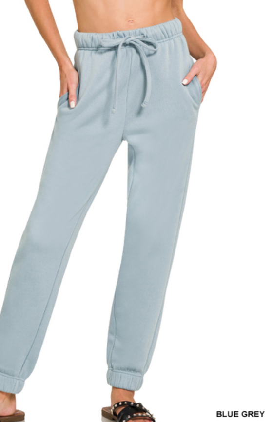 Fleece jogger sweatpants with pockets